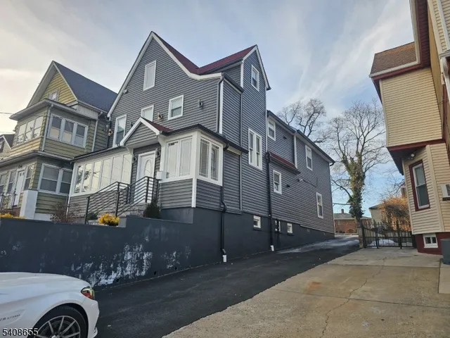 $3,800 | 163 Elm Street, Elizabeth, NJ 07208