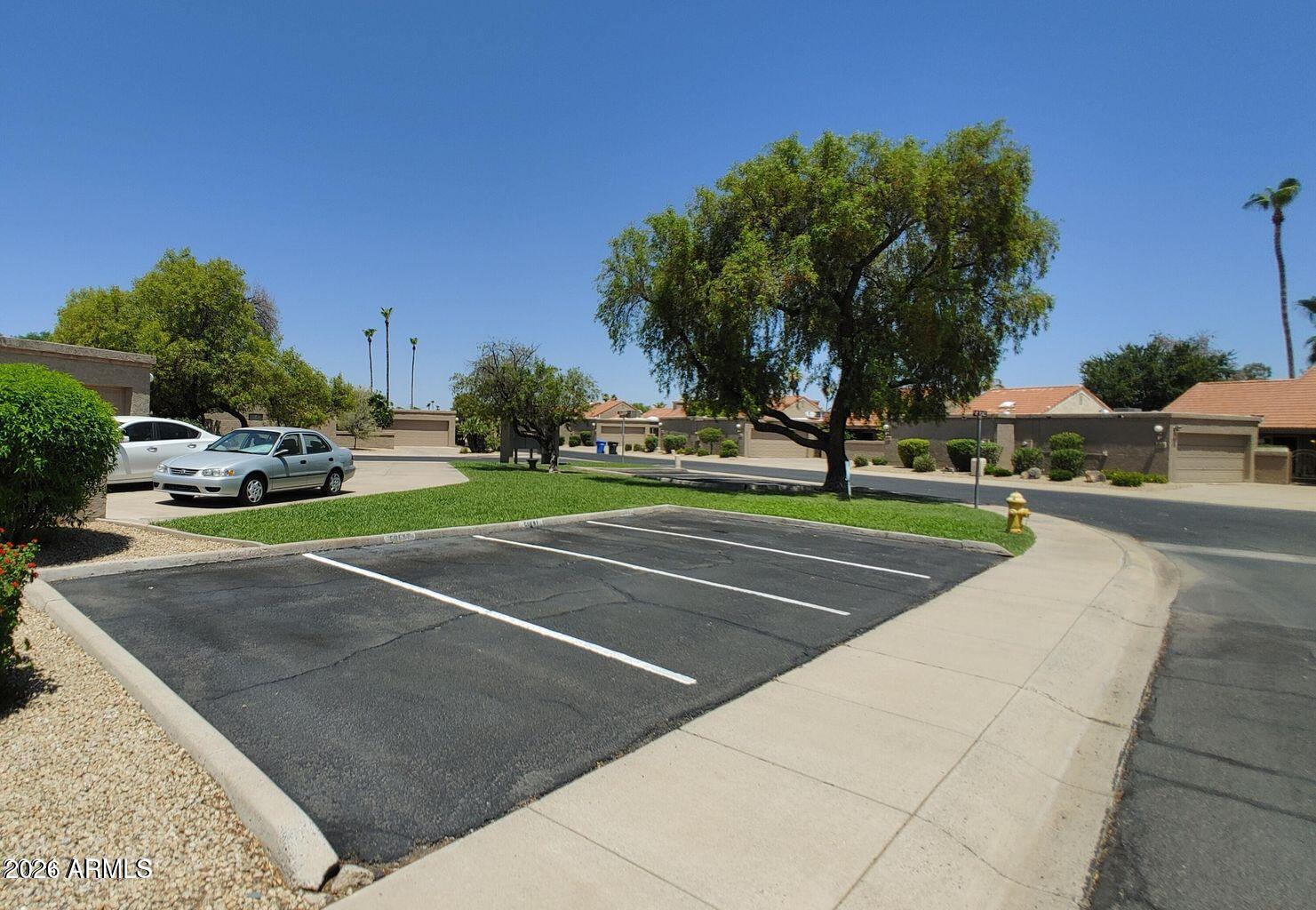 4019 East Charter Oak Road Phoenix, AZ 85032 - Photo 20 of 23 a view of a basketball court