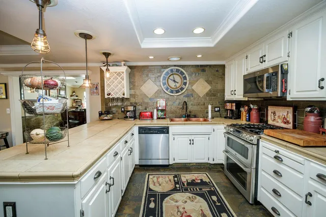 $515,000 | 413 Redford Lane, Modesto, CA 95350