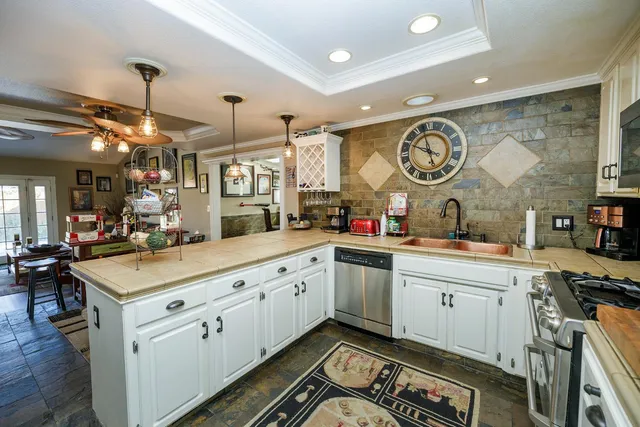 $515,000 | 413 Redford Lane, Modesto, CA 95350