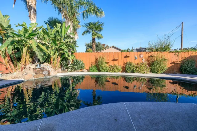 $515,000 | 413 Redford Lane, Modesto, CA 95350