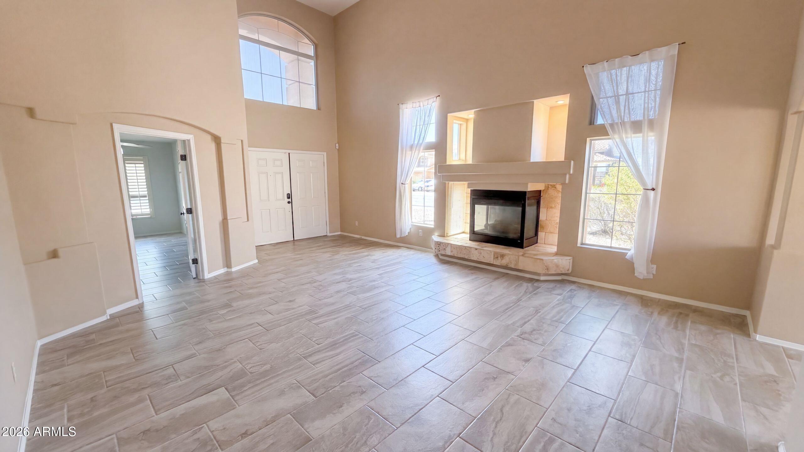 15652 West Calavar Road Surprise, AZ 85379 - Photo 3 of 42 listing_2