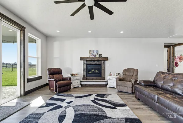 $995,000 | 24753 Simplot Boulevard, Wilder, ID 83676