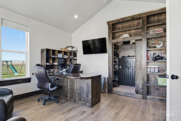 $995,000 | 24753 Simplot Boulevard, Wilder, ID 83676