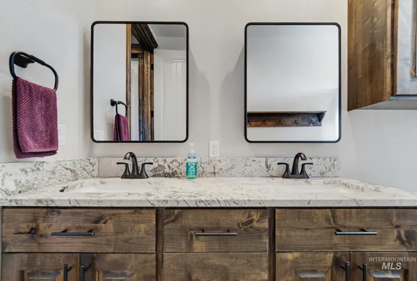 $995,000 | 24753 Simplot Boulevard, Wilder, ID 83676