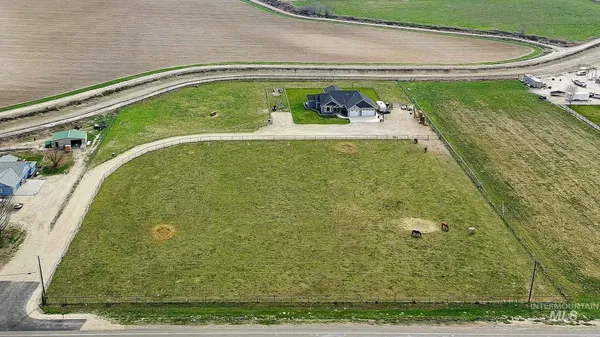 $995,000 | 24753 Simplot Boulevard, Wilder, ID 83676