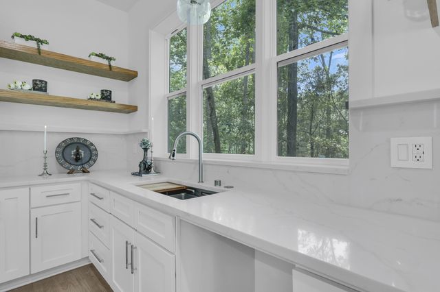 $1,750,000 | 581 Flannery Place, Mount Pleasant, SC 29466