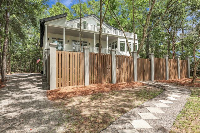 $1,750,000 | 581 Flannery Place, Mount Pleasant, SC 29466