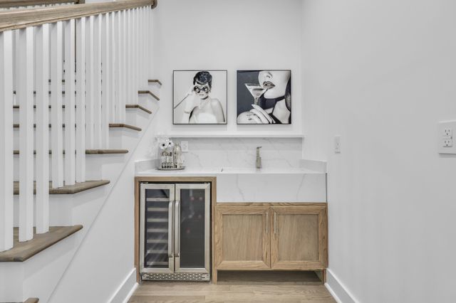 $1,750,000 | 581 Flannery Place, Mount Pleasant, SC 29466