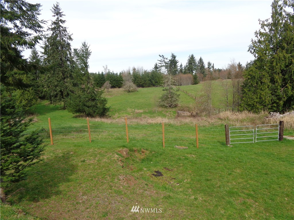11548 Arnold Road Southwest Rochester, WA 98579 - Photo 18 of 24