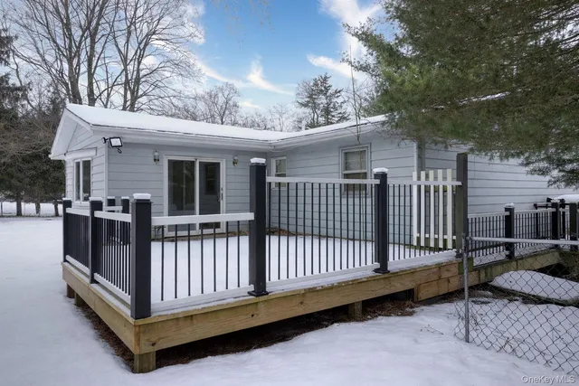 $450,000 | 145 North Fostertown Drive, Newburgh, NY 12550