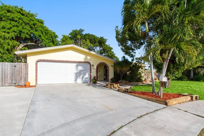 1700 Southwest 13th Place Boca Raton, FL 33486 - Photo 2 of 16 01_1700SW13thPlace_571_FrontView_FlexMLS