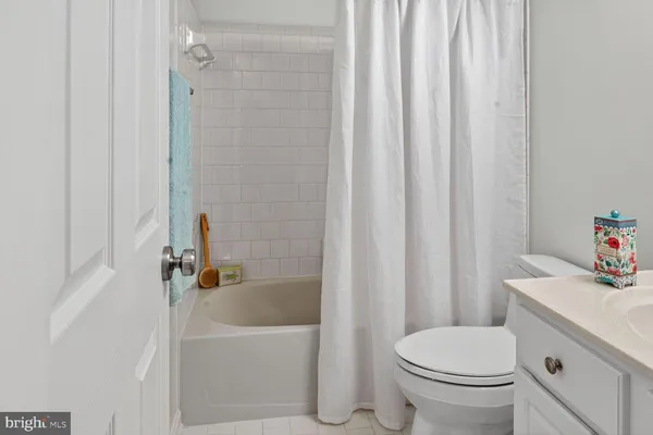 $3,000 | 5741 Goldfinch Court, Ellicott City, MD 21043