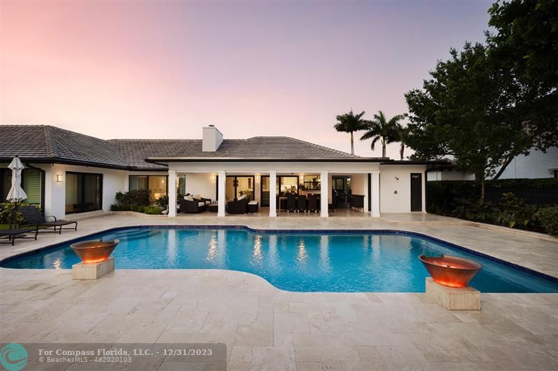 4725 Northeast 25th Ave  