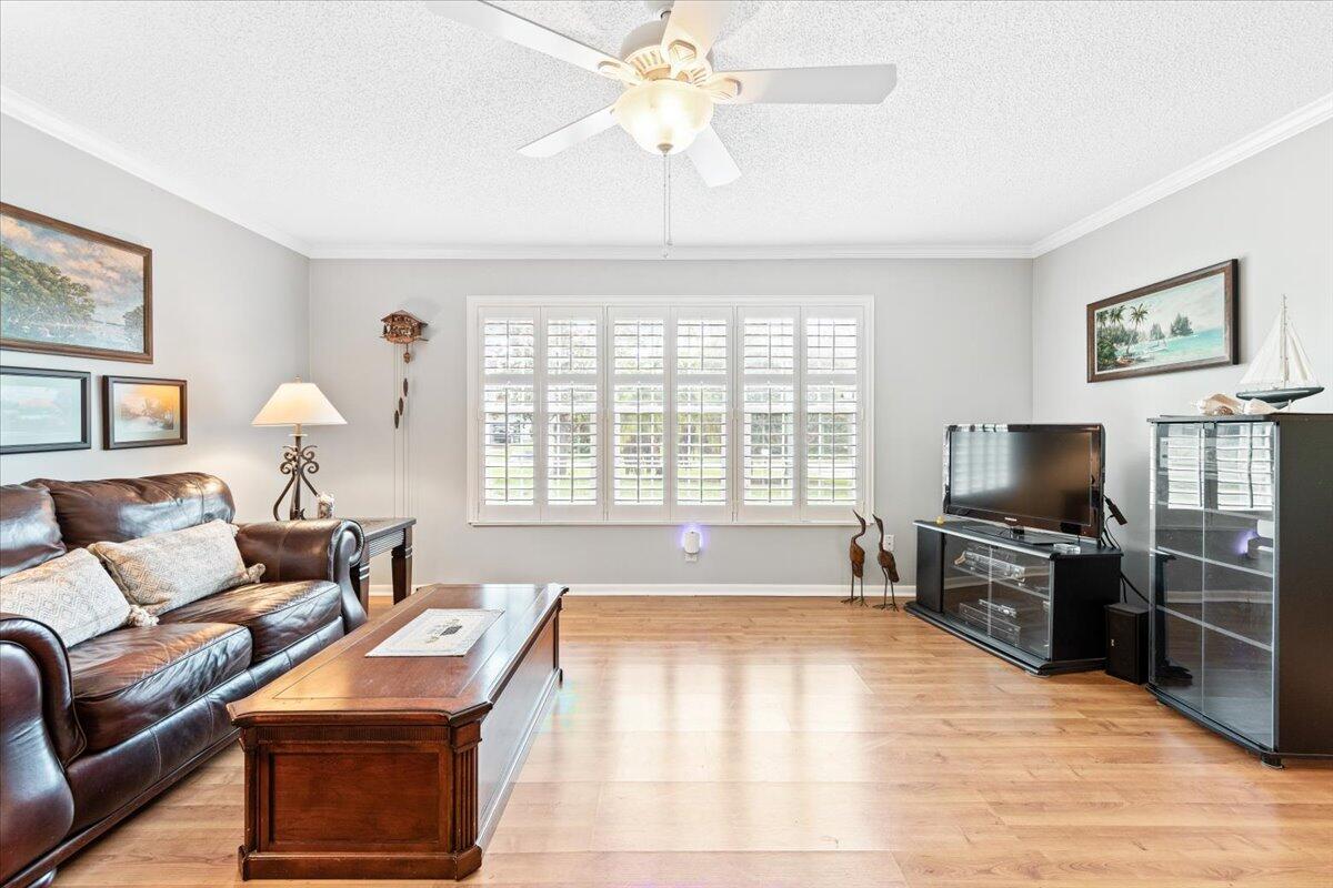 6007 Raintree Trail Fort Pierce, FL 34982 - Photo 15 of 43 Living Room