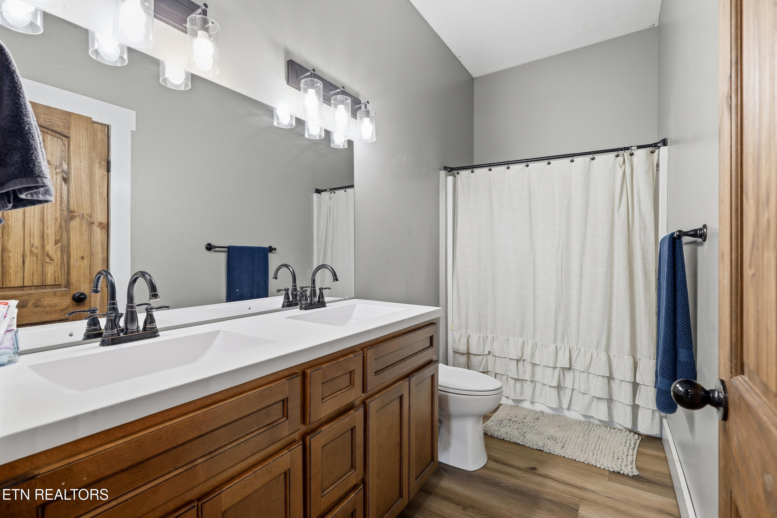 123 Raccoon Valley Road Maynardville, TN 37807 - Photo 32 of 42 046