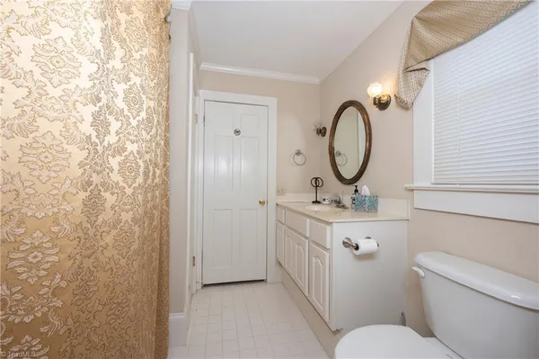 $1,200,000 | 216 Juniper Circle, Bermuda Run, NC 27006