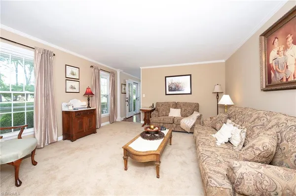 $1,200,000 | 216 Juniper Circle, Bermuda Run, NC 27006