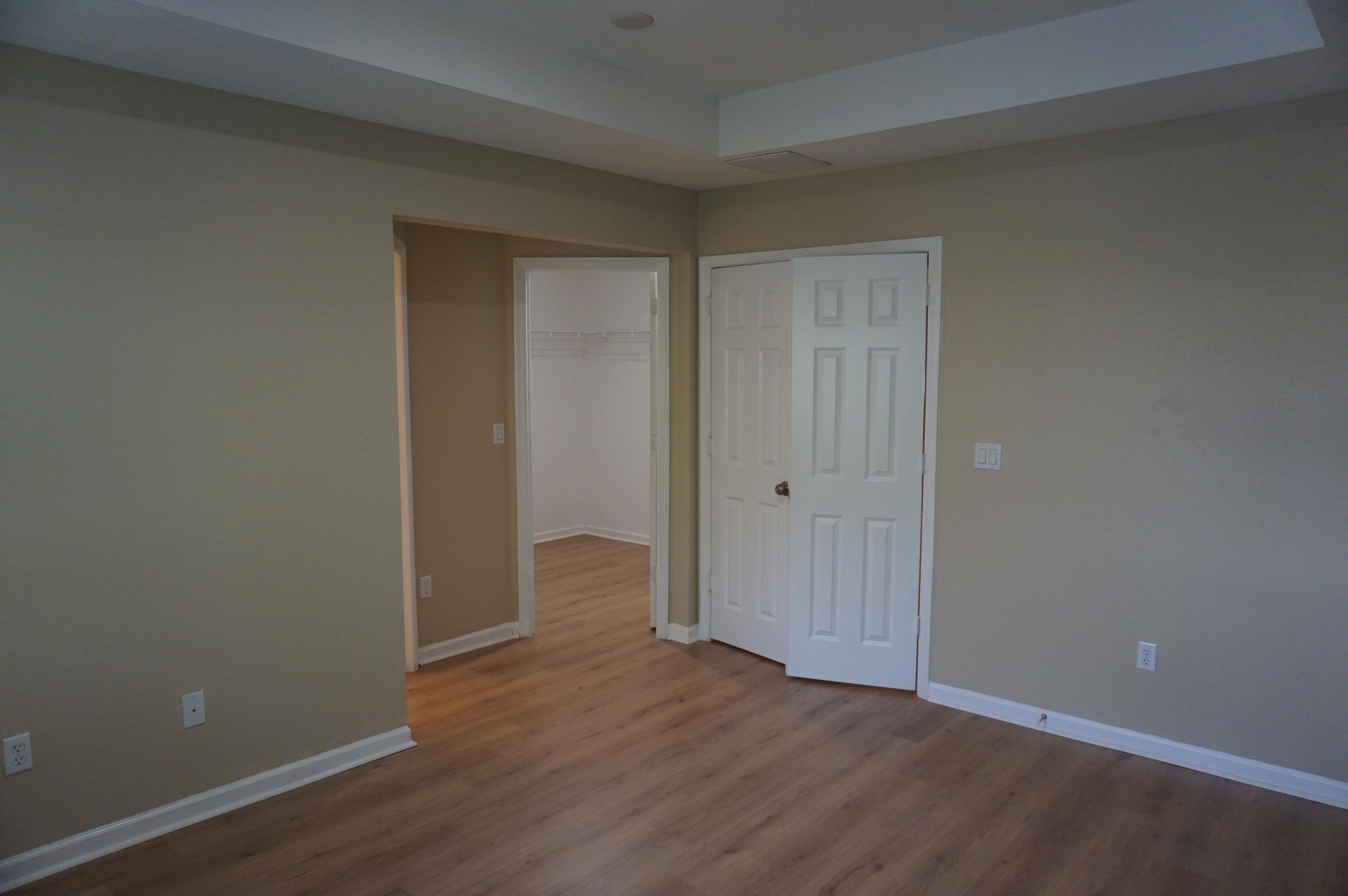 2030 Nassau Drive Riviera Beach, FL 33404 - Photo 11 of 28 DSC05308