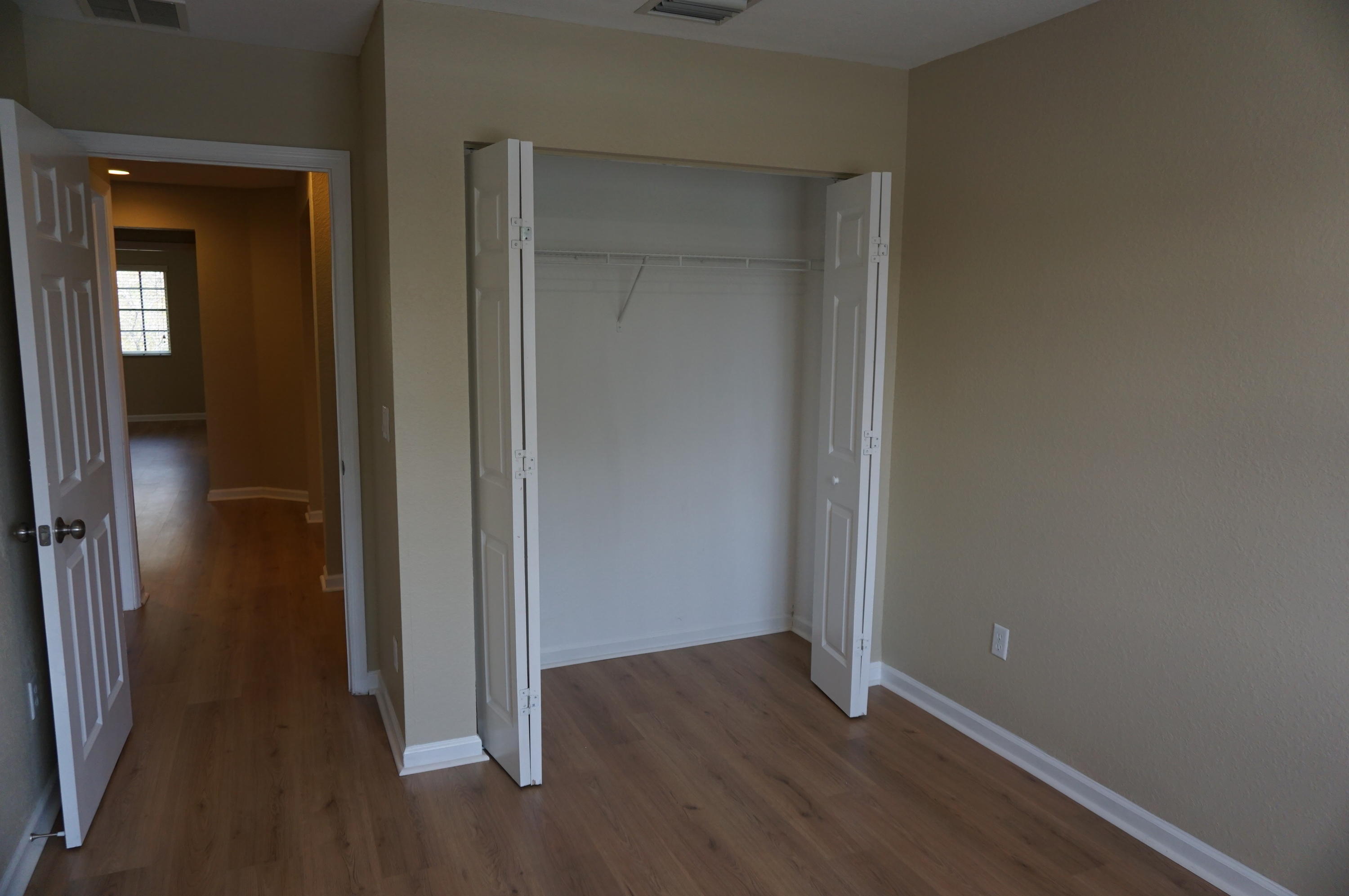 2030 Nassau Drive Riviera Beach, FL 33404 - Photo 15 of 28 DSC05312