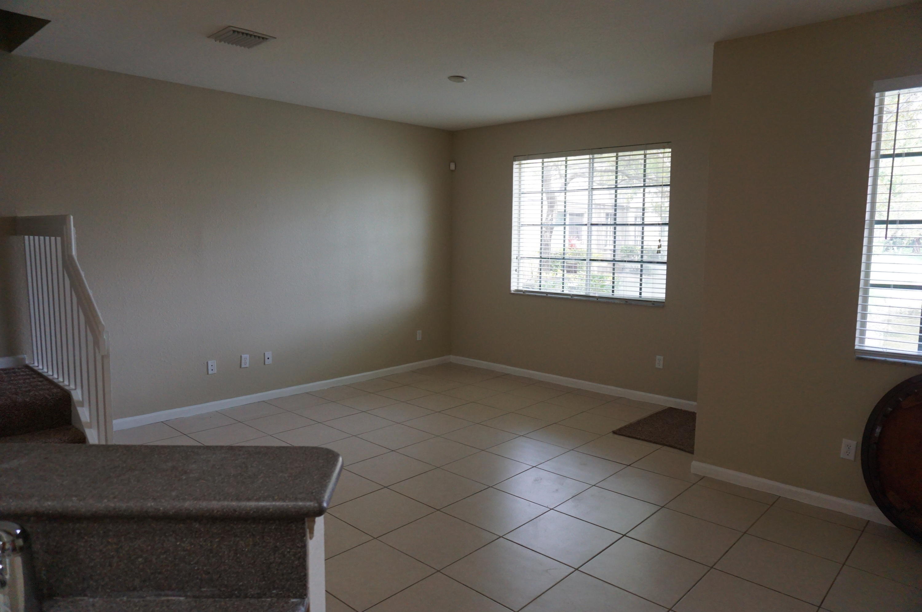 2030 Nassau Drive Riviera Beach, FL 33404 - Photo 3 of 28 DSC05297