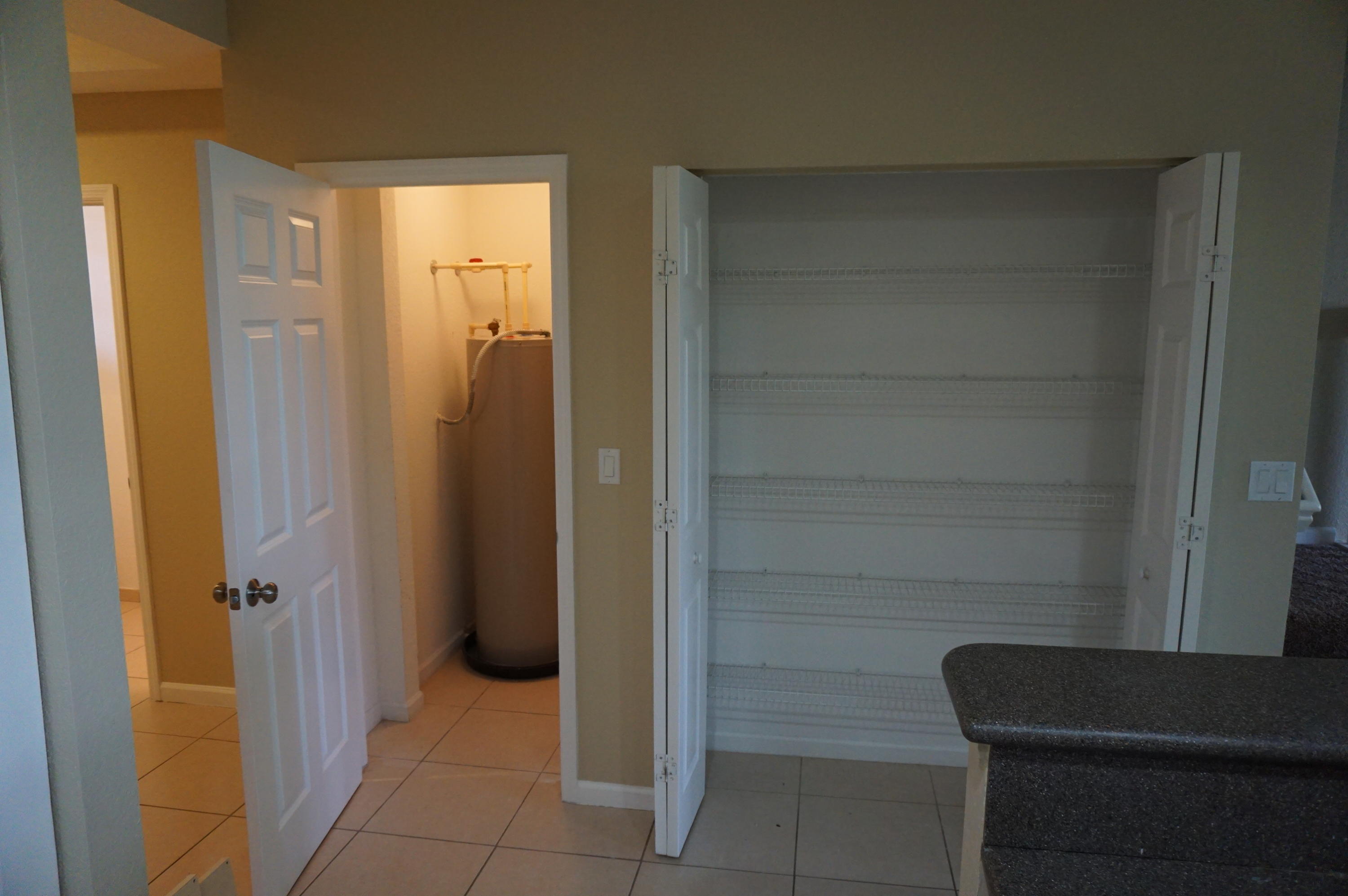 2030 Nassau Drive Riviera Beach, FL 33404 - Photo 4 of 28 DSC05298