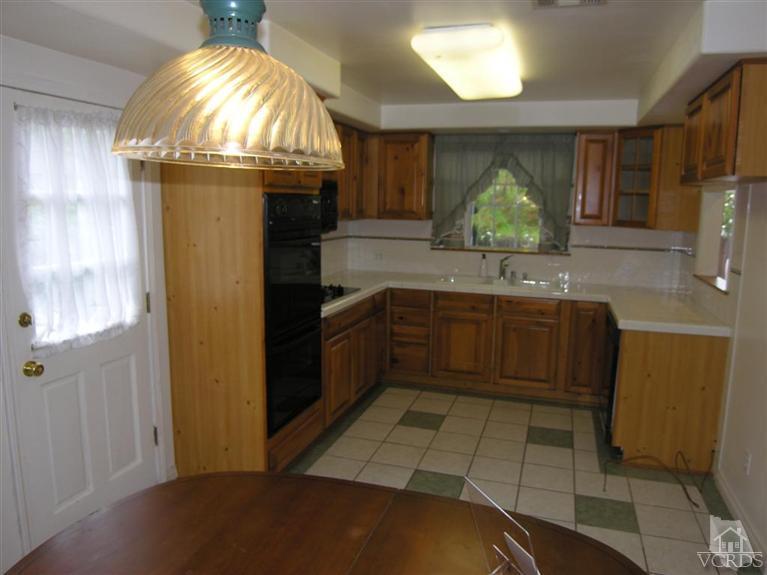 161 Timber Road Newbury Park, CA 91320 - Photo 4 of 17 Additional Photo