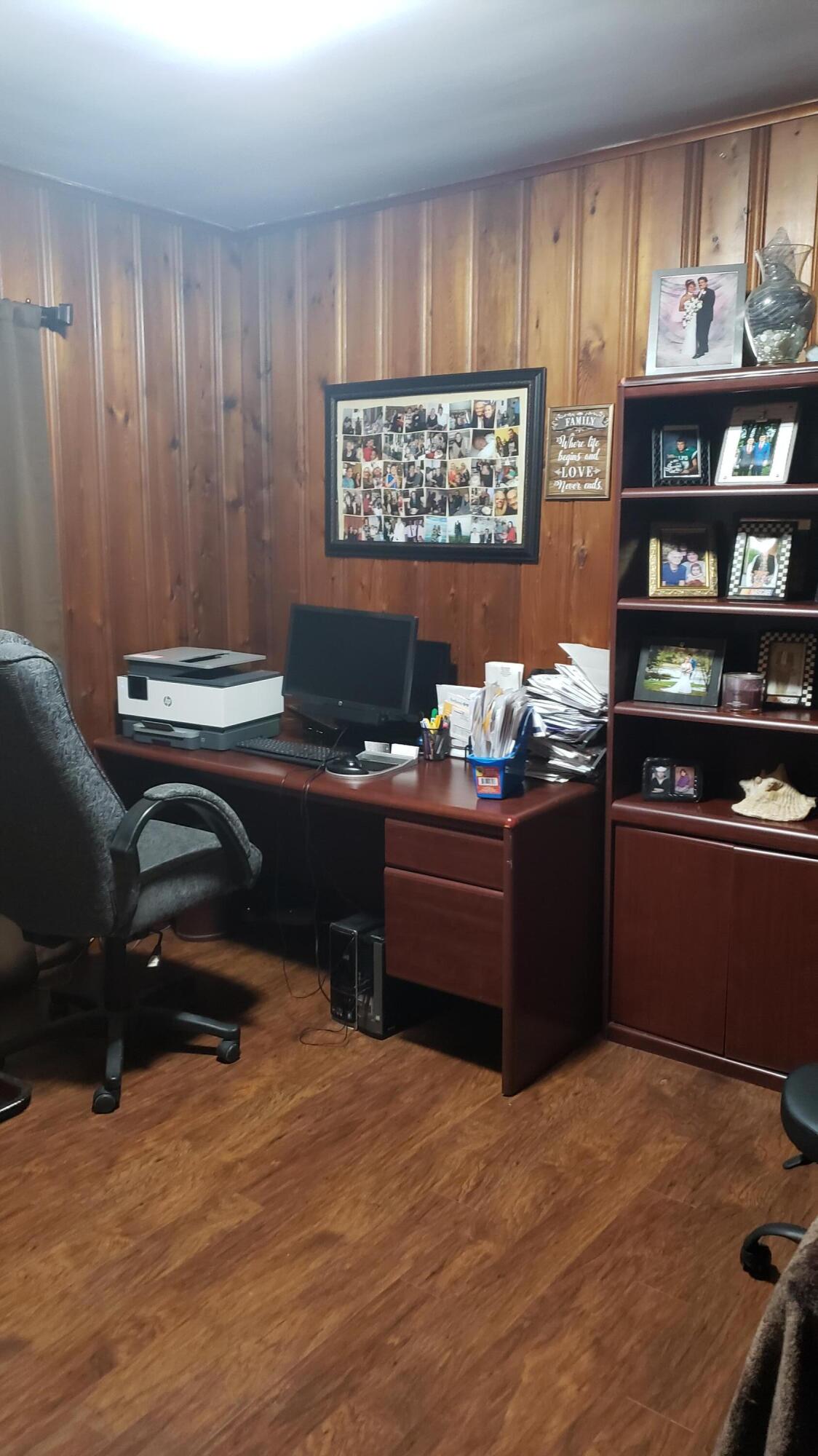 16335 County Line Road Hebron, IN 46341 - Photo 22 of 29 a room with a workspace