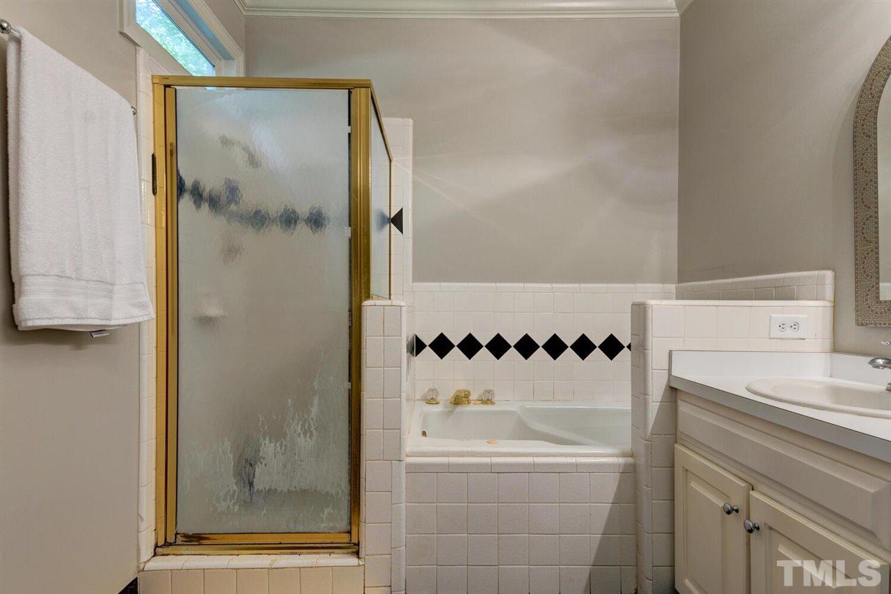 1501 Exeton Court Raleigh, NC 27615 - Photo 15 of 30