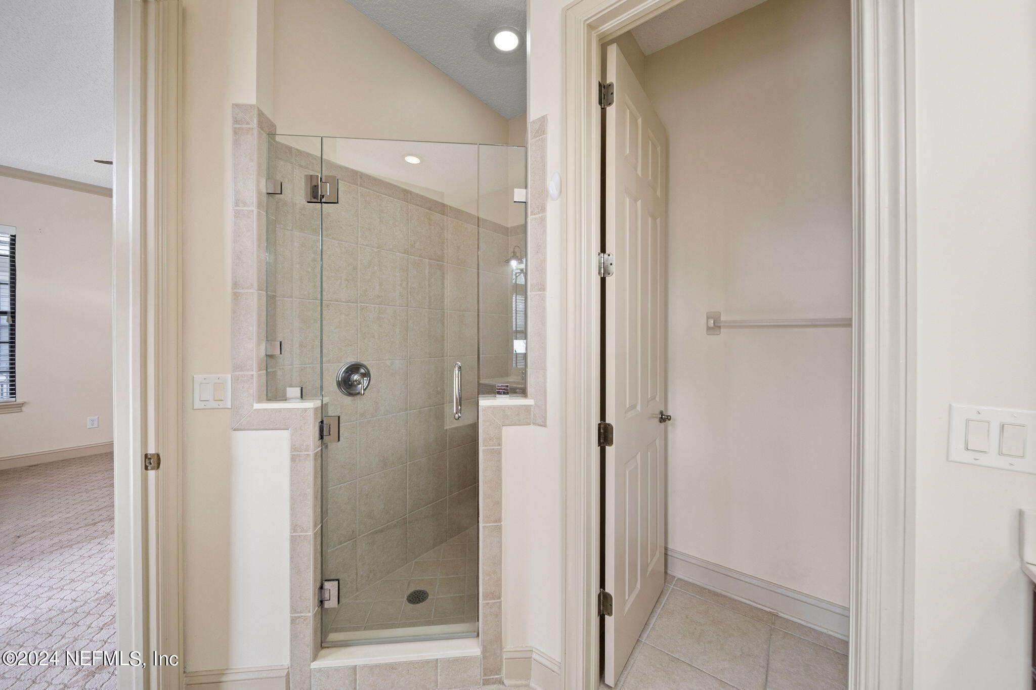 650 South Loop Parkway St. Augustine, FL 32095 - Photo 18 of 42 Primary Shower