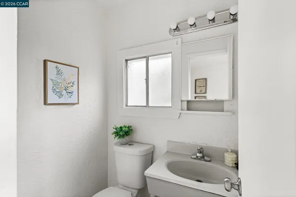 $368,900 | 2612 75th Avenue, Oakland, CA 94605