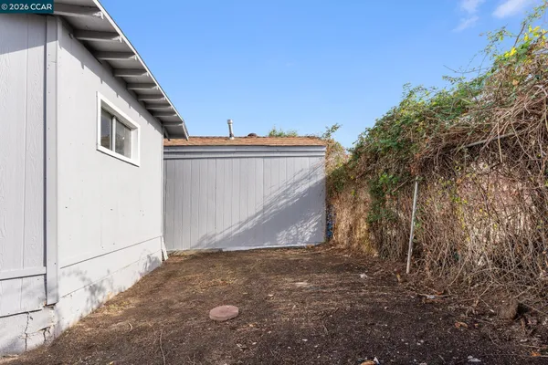 $368,900 | 2612 75th Avenue, Oakland, CA 94605