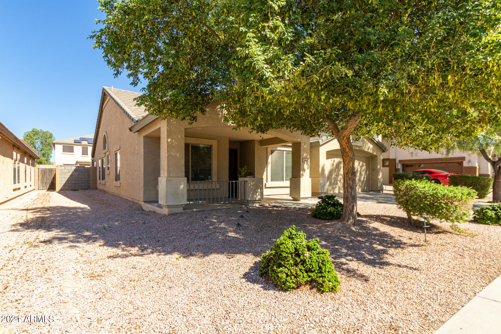 23842 West Chipman Road Buckeye, AZ 85326 - Photo 4 of 31 04 Chipman