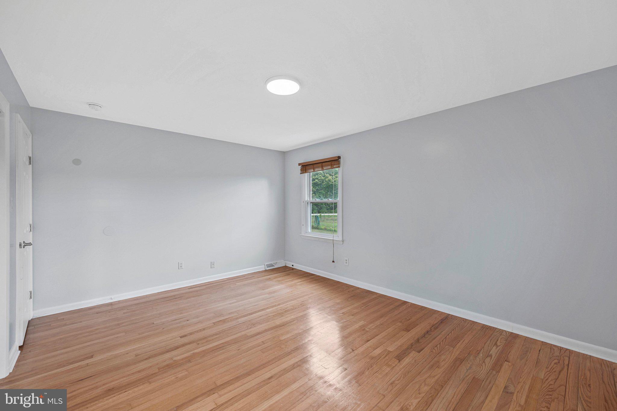 3801 Gardiner Road Waldorf, MD 20601 - Photo 22 of 52 Primary bed w/full bath