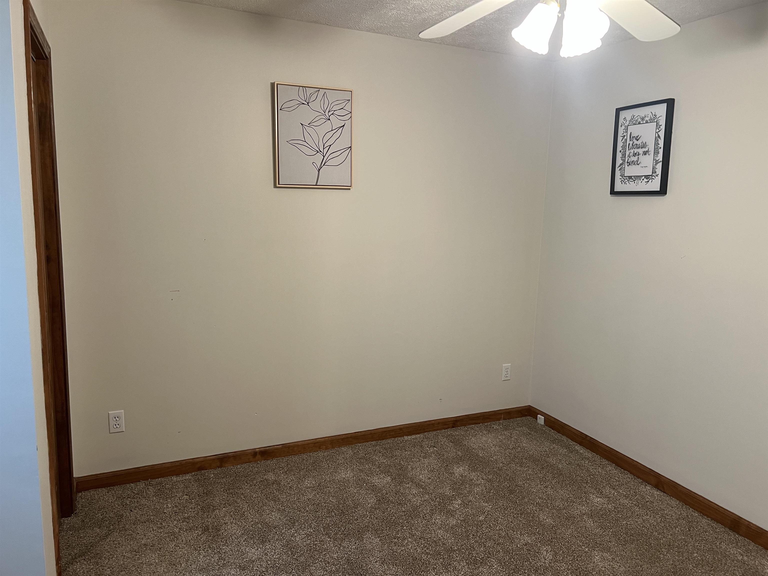 860 Plainview Road Henderson, TN 38340 - Photo 21 of 40 an empty room with a window