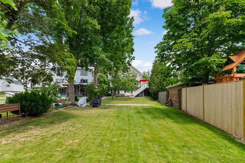 635 Adams Street Milton, MA 02186 - Photo 4 of 30