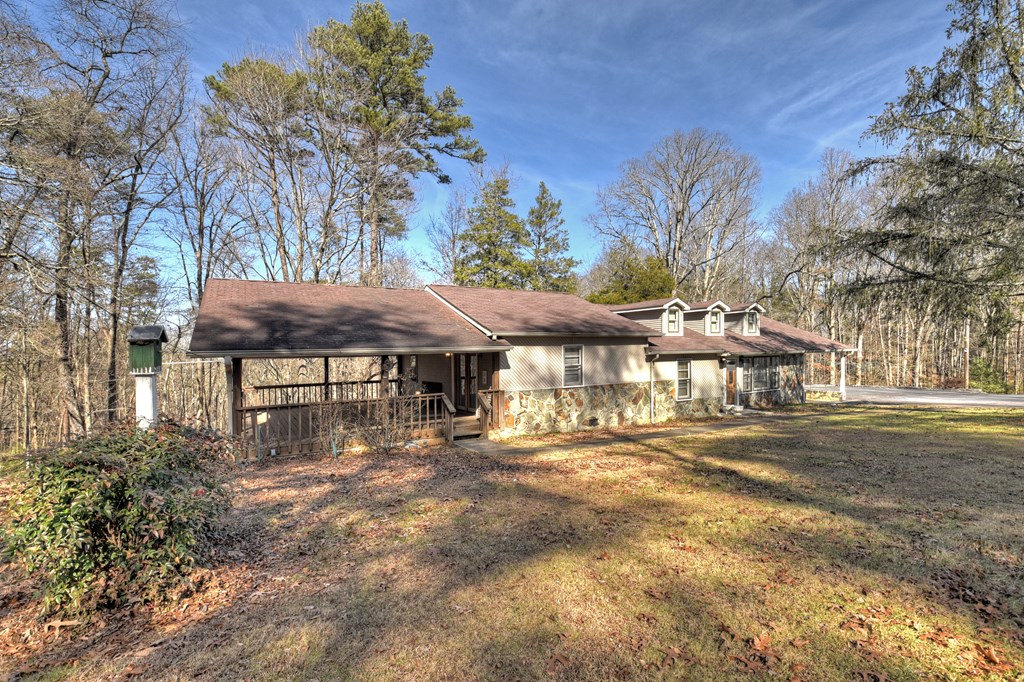 222 Sugar Creek Road Blue Ridge, GA 30513 - Photo 7 of 52 Gallery Image 7