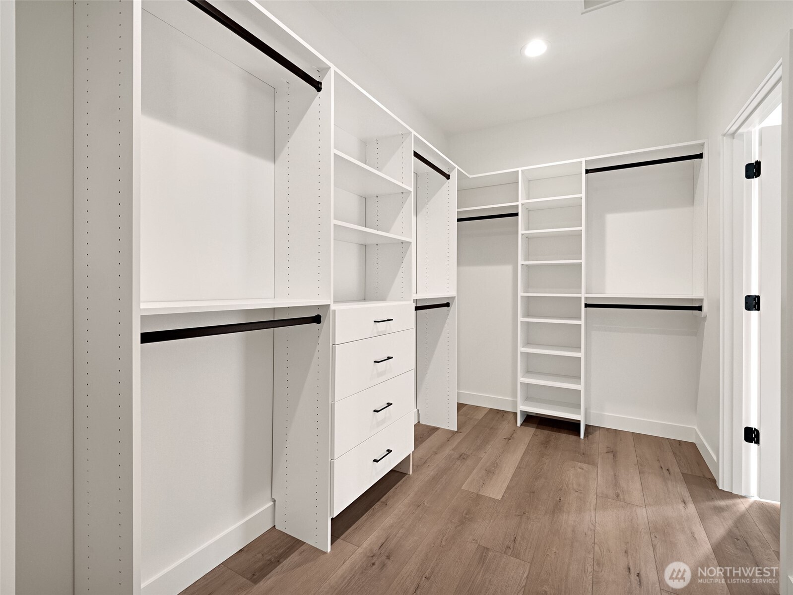 8128 12th Avenue Southwest, Unit A Seattle, WA 98106 - Photo 12 of 20