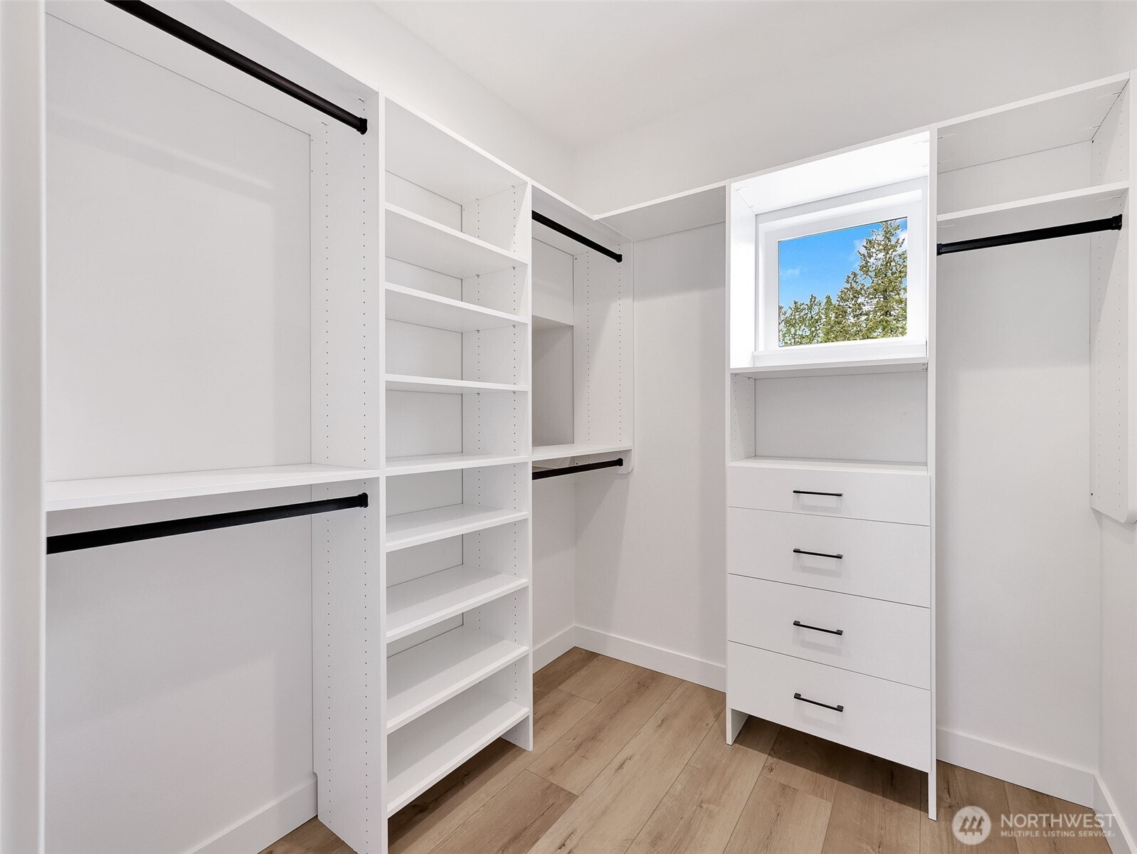 8128 12th Avenue Southwest, Unit A Seattle, WA 98106 - Photo 13 of 20