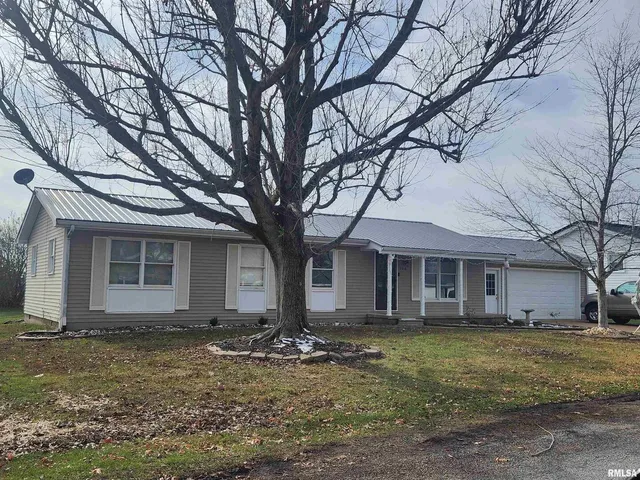 $159,900 | 904 South Sunset Drive, Pinckneyville, IL 62274