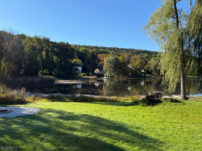 196 Decker Pond Road Andover, NJ 07821 - Photo 8 of 25 Gallery Image 8