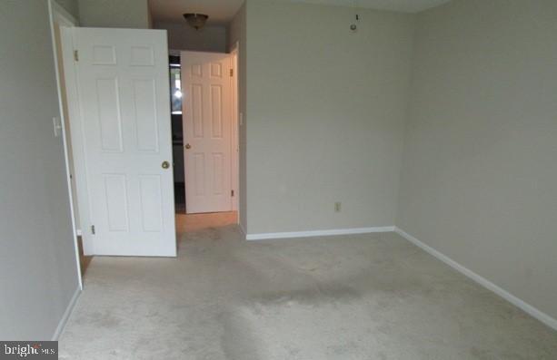 135 Tavistock Road Cherry Hill, NJ 08034 - Photo 14 of 22 Gallery Image 14