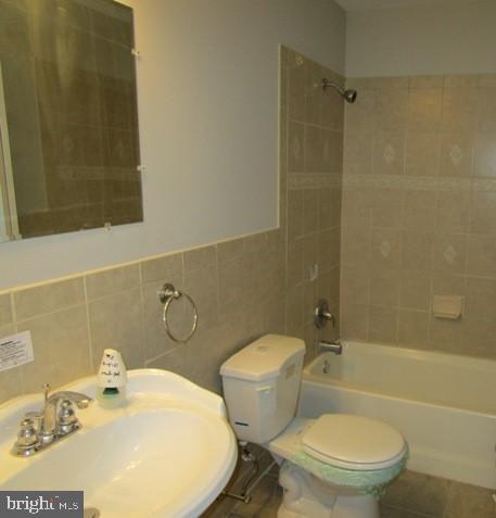 135 Tavistock Road Cherry Hill, NJ 08034 - Photo 10 of 22 Gallery Image 10