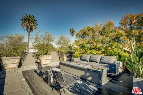 $3,750,000 | 406 Grand Boulevard, Venice, CA 90291
