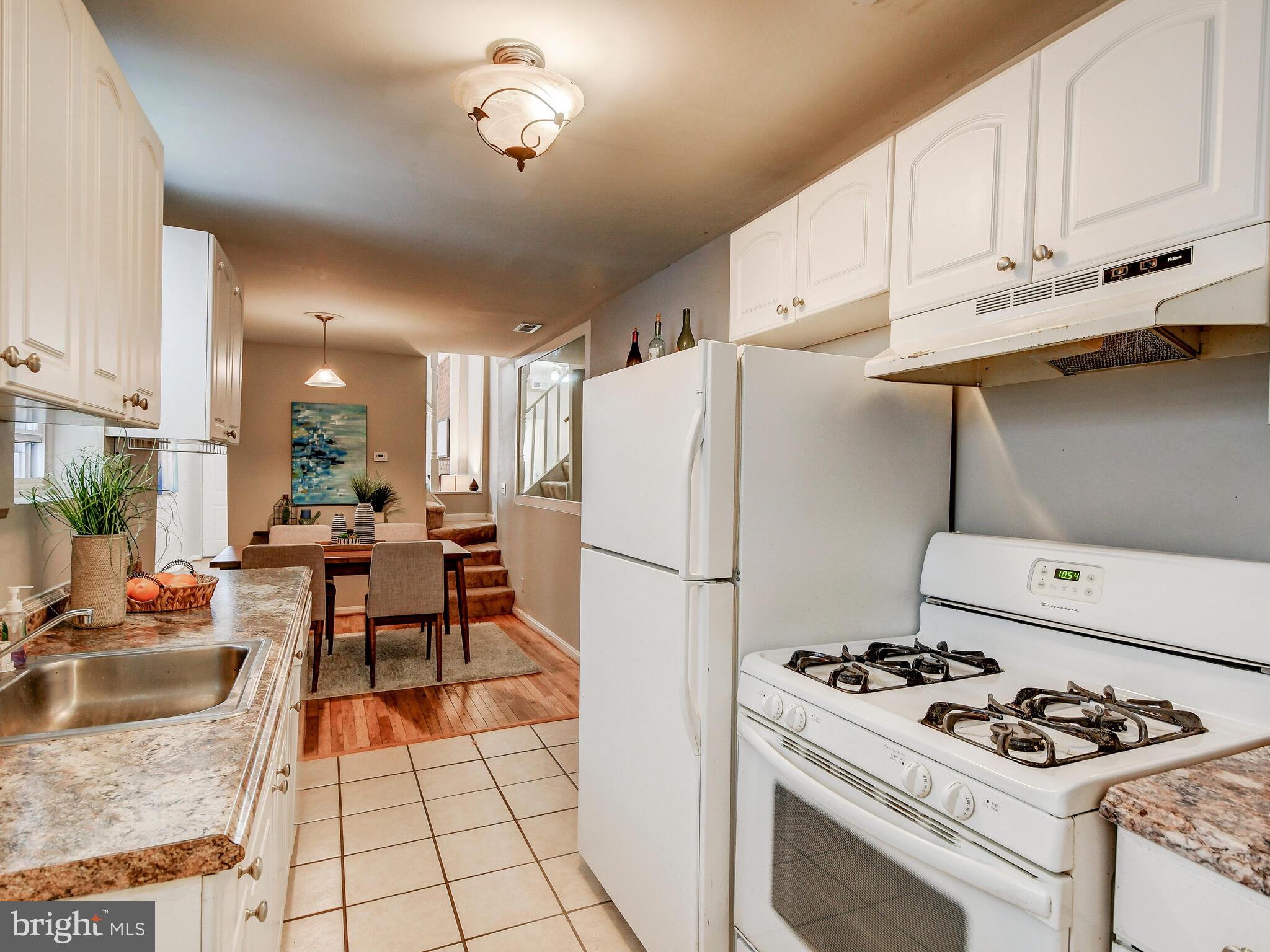 3990 Roland Avenue Baltimore, MD 21211 - Photo 11 of 29