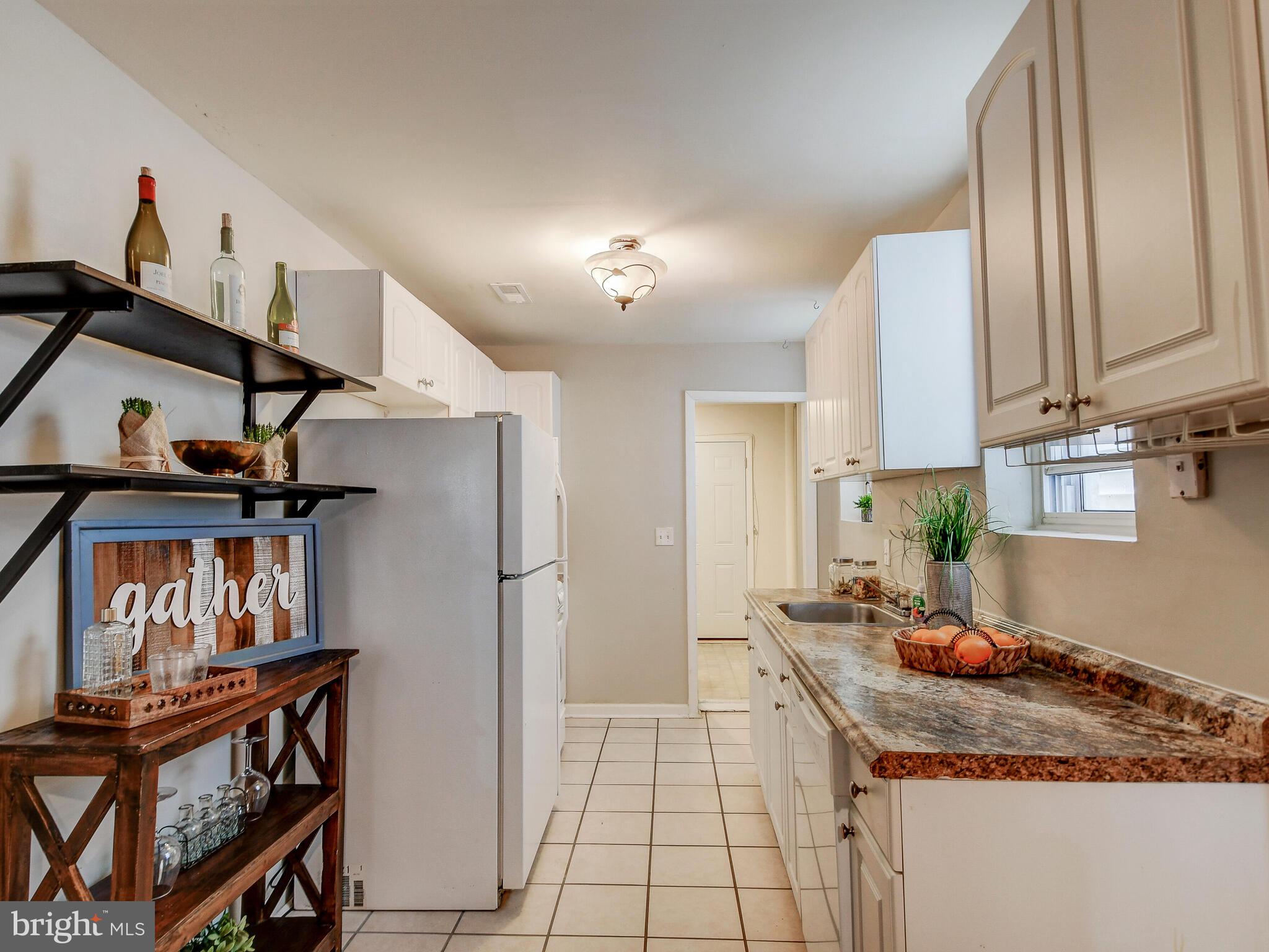 3990 Roland Avenue Baltimore, MD 21211 - Photo 10 of 29