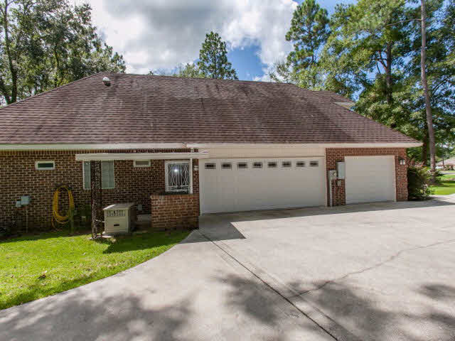 304 Bristol Way Foley, AL 36535 - Photo 37 of 45 Garage