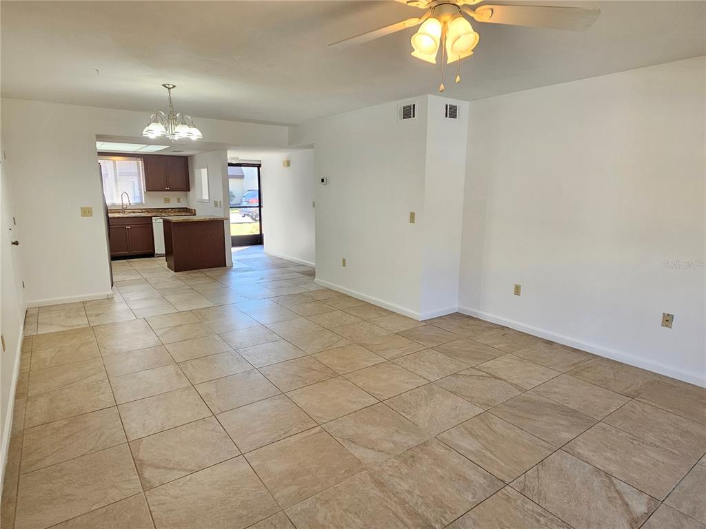 499 Albee Farm Road, Unit V11 Venice, FL 34285 - Photo 13 of 33