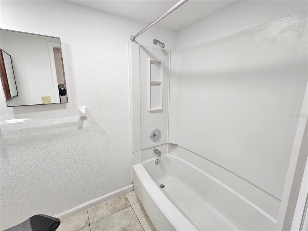 499 Albee Farm Road, Unit V11 Venice, FL 34285 - Photo 29 of 33