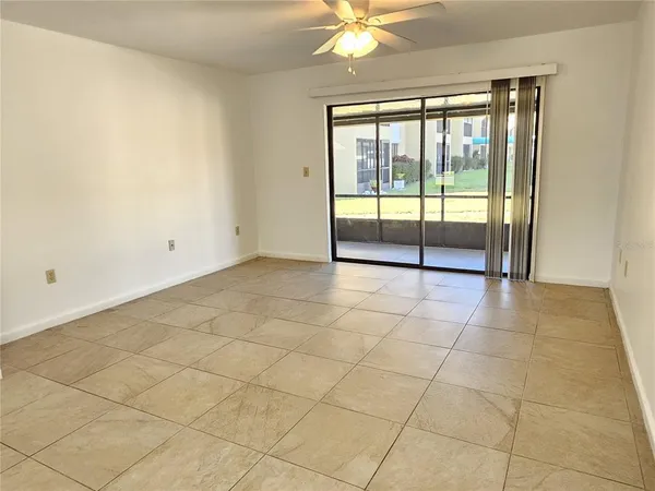 $1,775 | 499 Albee Farm Road, Unit V11, Venice, FL 34285